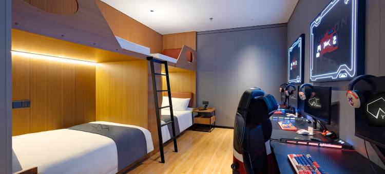 YUNIK电竞酒店(上海九院斜土东路店)图片