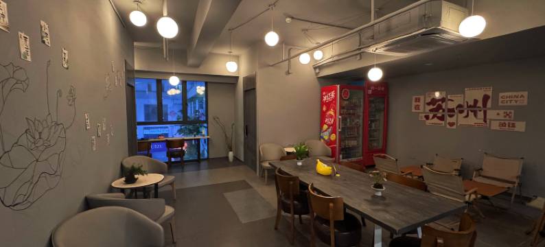 泊钰青年旅社(苏州山塘街石路地铁站店)图片