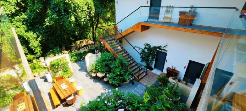 路客·青年旅舍(碧山路店)图片