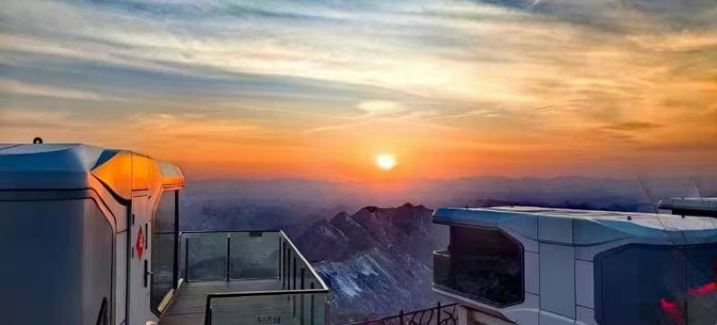 兰州永登水墨丹霞旅游景区悠游心宿图片