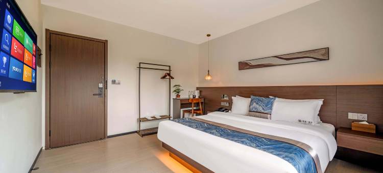 御蓝酒店(景德镇陶阳里景区人民广场店)图片