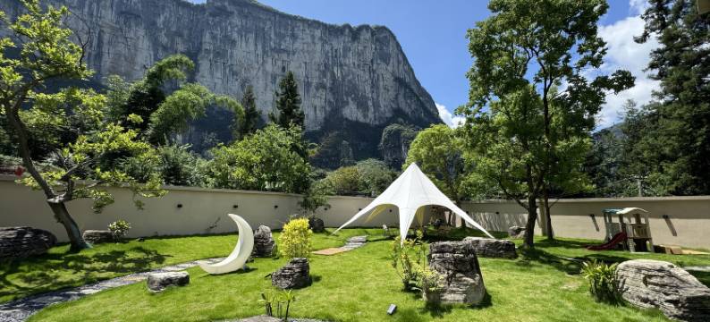 十二墅·望山景观民宿(恩施大峡谷店)图片