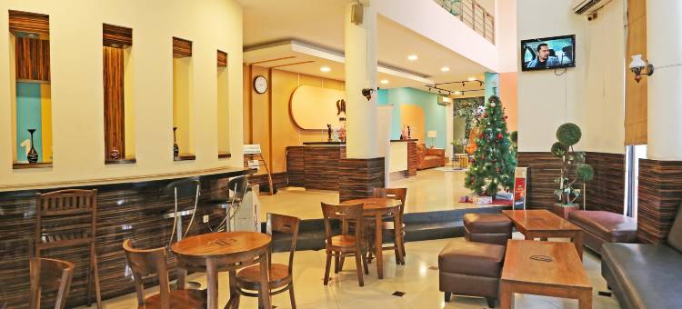 超级OYO联排别墅橡树酒店Fiducia Serpong(Super OYO Townhouse Oak Hotel Fiducia Serpong)图片