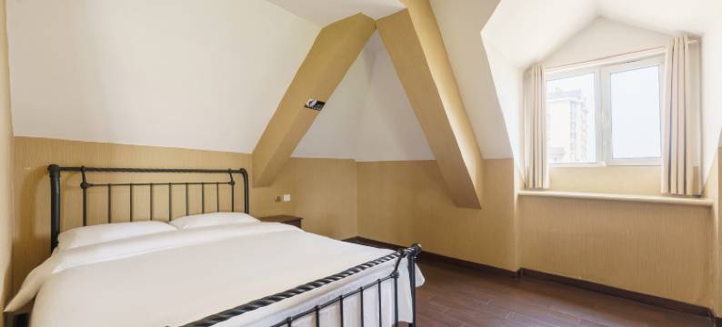 大连兴辉凯瑞酒店(普兰店万达广场店)图片