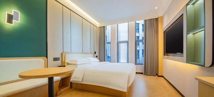 和颐至格酒店(哈尔滨西站工农大街地铁站店)图片