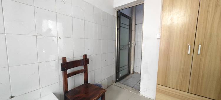 白天鹅长租房(中南财经政法大学南湖校区店)图片