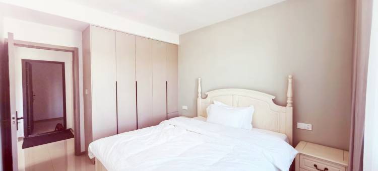 大隐花舍民宿(大润发人民医院东城院区店)图片