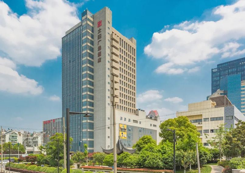 Suzhou Sun Plaza HotelOver view