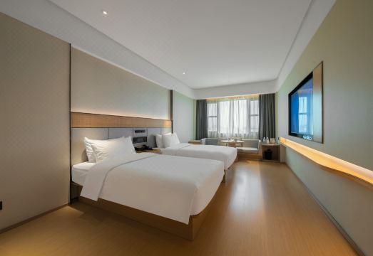 JI Hotel (Xiamen Airport) Hotel Overview