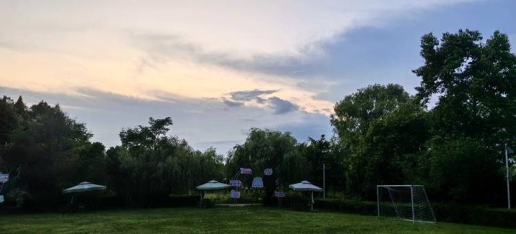 两湖度假酒店图片