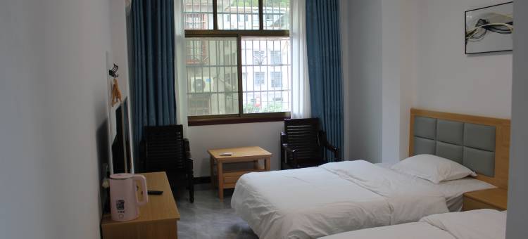 宜章谭玲民宿(莽山景区店)图片