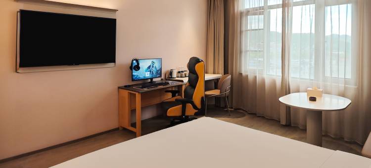 亚信电竞酒店(平乐中心广场新安街滨江道店)图片