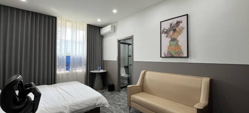 漫时空电竞休闲酒店(兴化万达广场店)图片