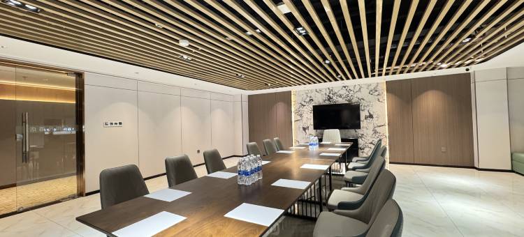 湖州绯凡酒店(织里吾悦广场店)图片