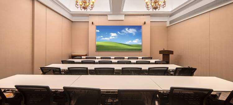 斯唯汀酒店(丰都鬼城店)图片