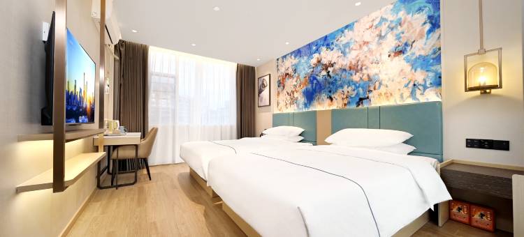 白玉兰酒店(桂林站象鼻山景区店)图片