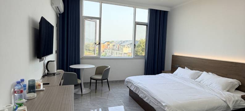 岷山翠翠民宿图片