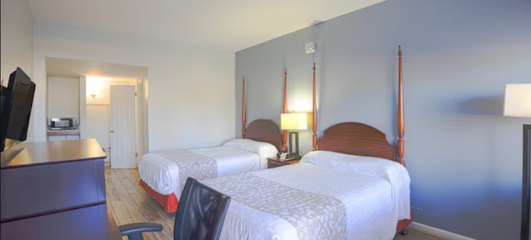 日出酒店 - 由OYO管理泰特斯维尔FL(Sunrise Inn by OYO Titusville FL)图片