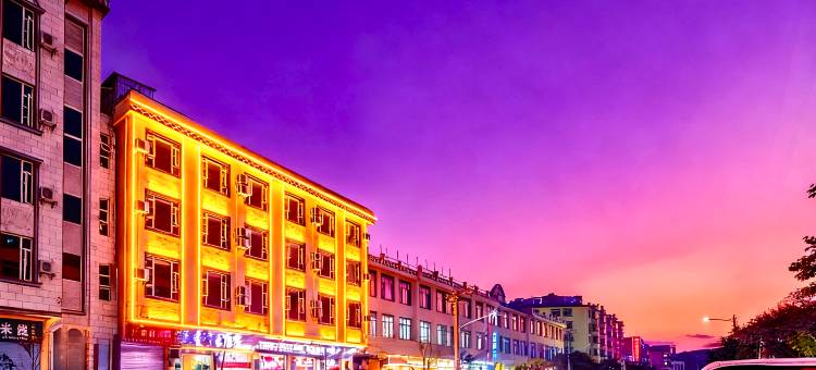 石林莱曼智慧酒店(石林客运站东门坊店)图片