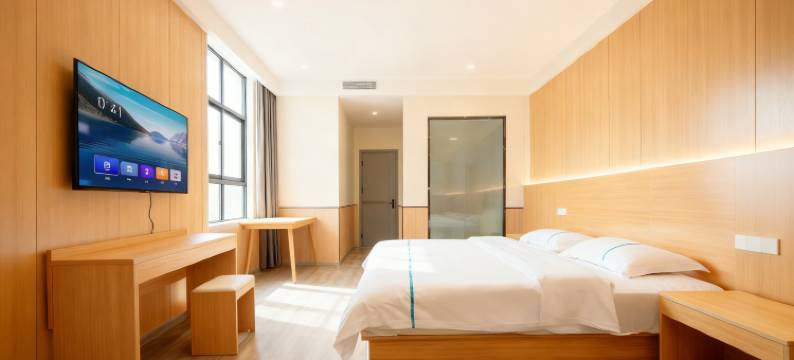 德阳玛吉阿米客栈(五洲广场工程大学店)图片