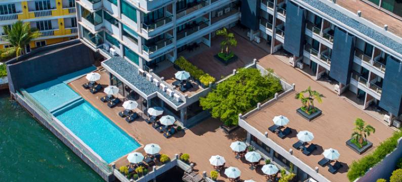 两季科伦湾畔酒店(Two Seasons Coron Bayside Hotel)图片