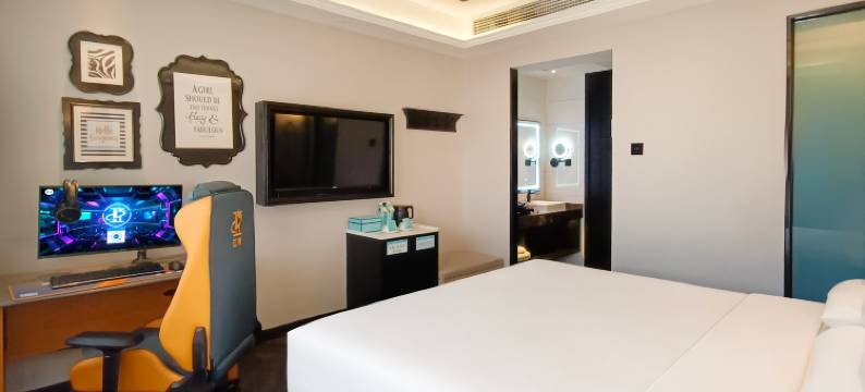 竞放电竞酒店(抚州临川万达广场店)图片