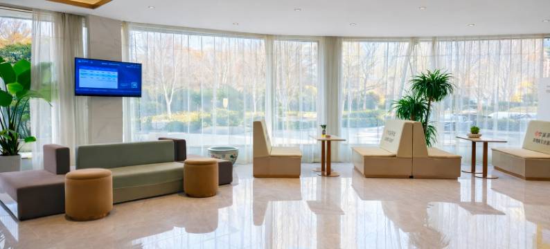 潮漫酒店(十堰万达广场店)图片