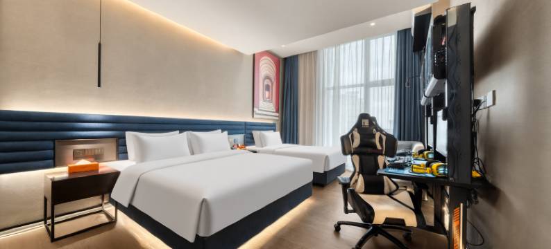 寓约电竞酒店(南昌红谷滩铜锣湾广场店)图片