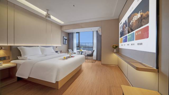 双子悦酒店(贵阳花果园购物中心松花路地铁站店)