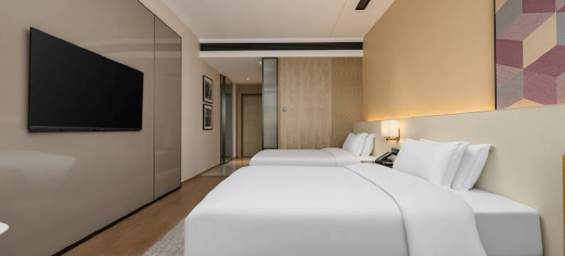 畅洋湿地公园酒店(襄阳汉江卧龙大桥店)图片