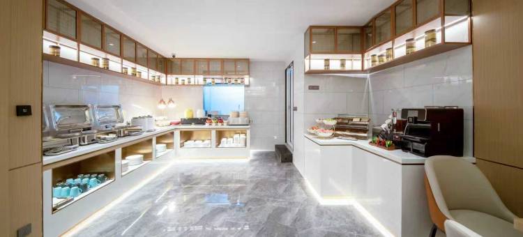 白玉兰商务酒店(大连东港商务区港湾广场地铁站店)图片