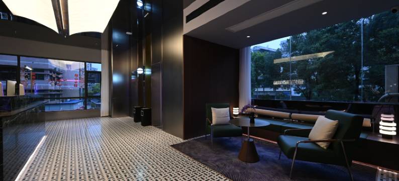 和光·ALIENSPACE外星人电竞酒店(衡阳解放路南华大学店)图片