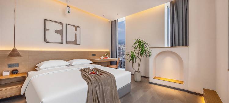 丽斯未来酒店(宁波北仑影秀城店)图片