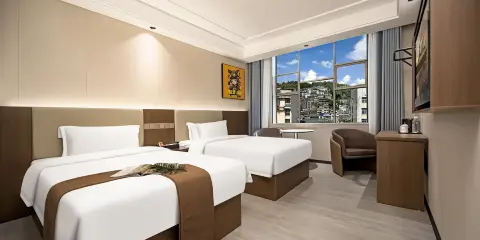 美萱酒店(人民北路八月樓商業步行街店)