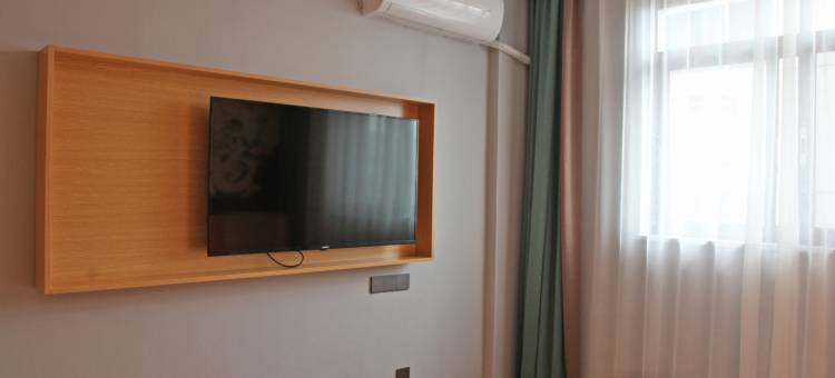 IU酒店(鹰潭火车站店)图片