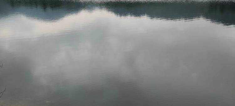 陵水吊罗山好景河畔民宿图片