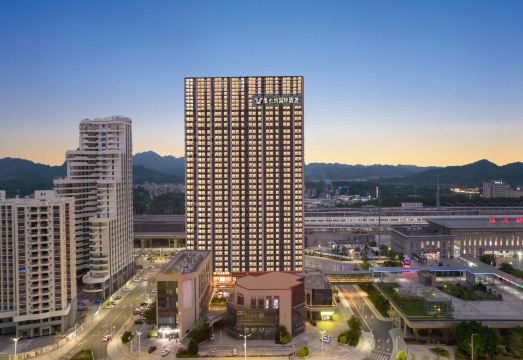 维也纳国际酒店（汕尾高铁站店）外景图