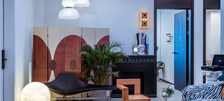 即至·外星人美宿馆图片