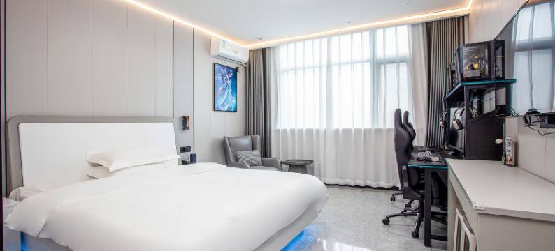 雷霆Z电竞酒店(扬州大学扬子江中路店)图片