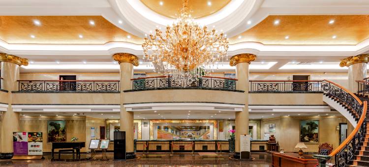 白金汉宫大酒店(阜阳二里井夜市万达广场店)图片