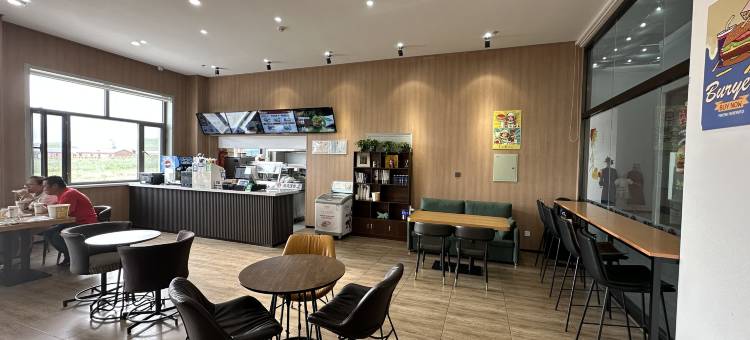 彩虹民宿(野狼谷店)图片