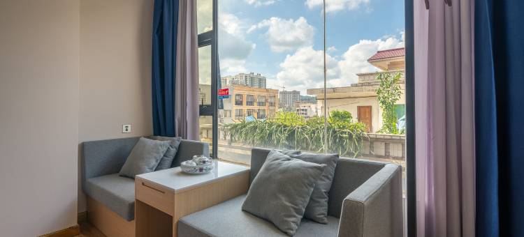 格丽酒店(岑溪人民医院汽车总站店)图片