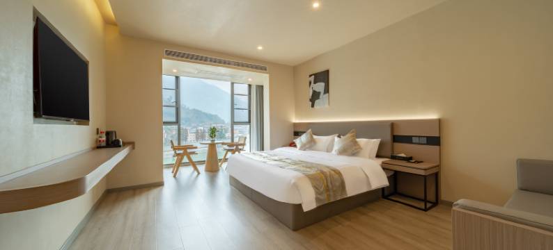 乐山金口河雅金轻居假日酒店图片