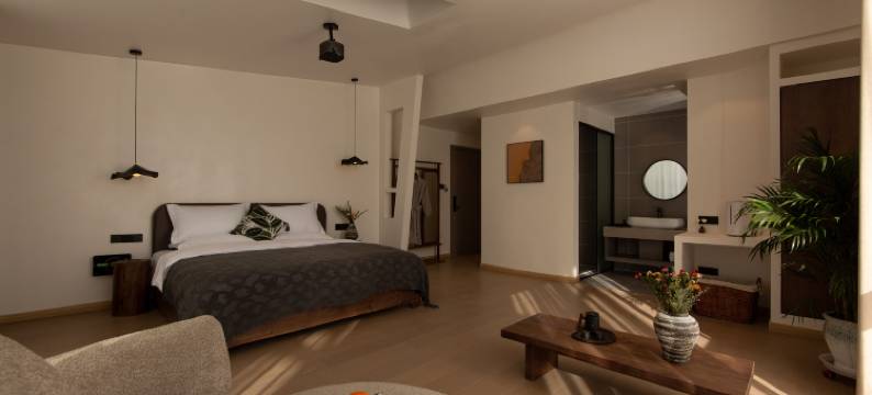 青庐朴语·心域|慢泊富氧美学民宿(独克宗古城大佛寺转经筒店)图片