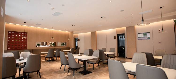 四·季云顶酒店(仰天岗西大道店)图片