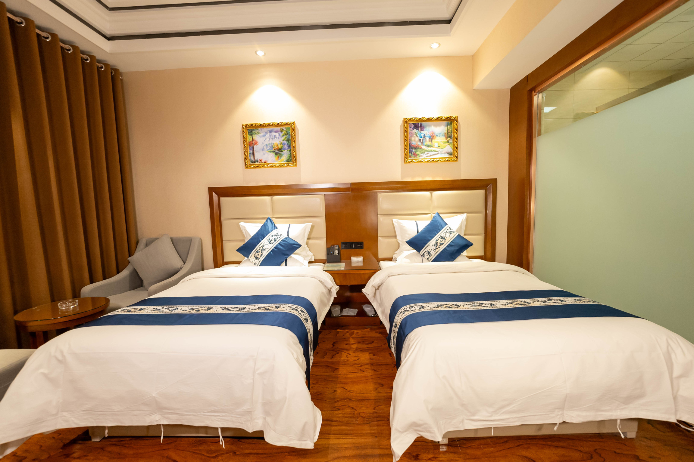 Dingrui Holiday Hotel Over view