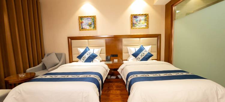 祁连鼎瑞假日酒店图片