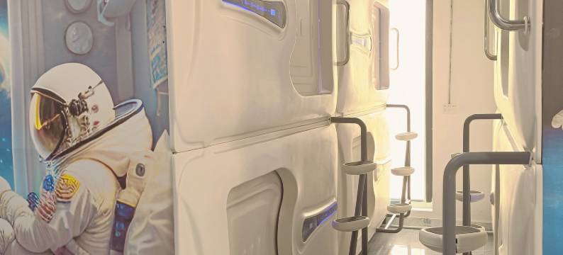 百姓人家太空舱旅馆(和田火车站店)图片