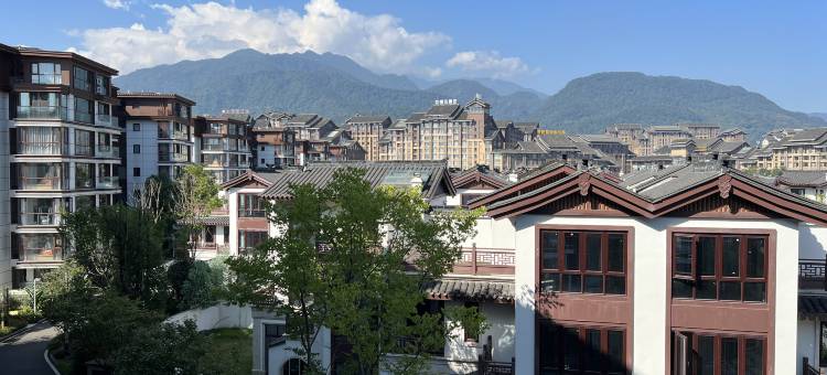 私嘉睿轩酒店(峨眉山高铁站报国寺店)图片