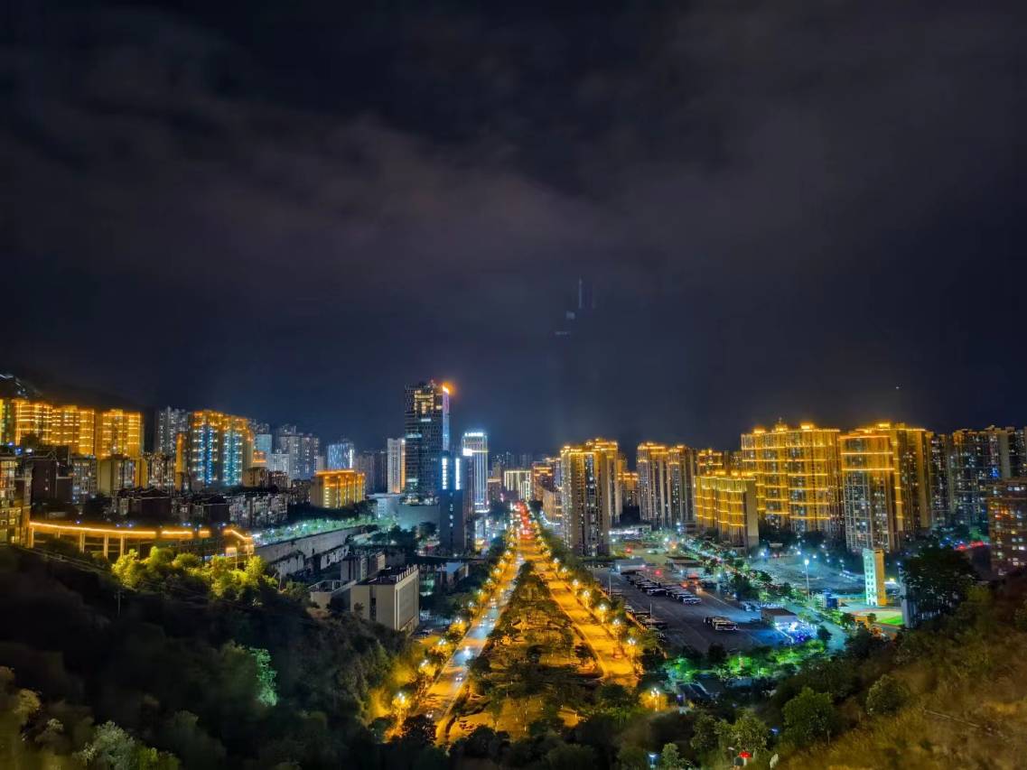 攀枝花市时光哩高空全景apartment酒店(市妇幼保健院店)图片